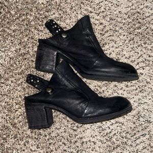 AS 98 Black Leather Studded Heels sz 40